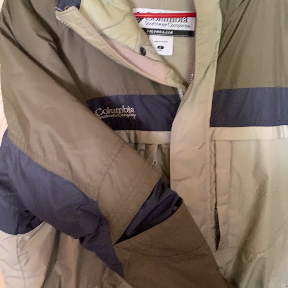 Columbia ski jacket - Picture 7 of 12